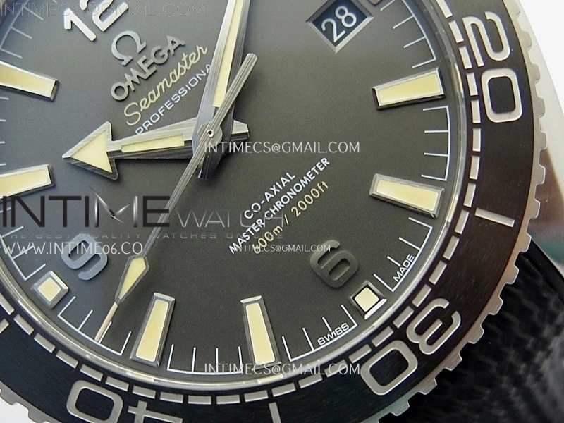Planet Ocean 600M 43.5mm Black Ceramic Bezel SS VSF 1:1 Best Edition Gray Dial on Black Rubber Strap A8900